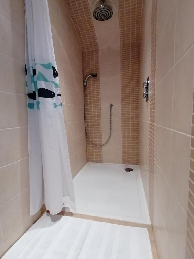 L'Atelier D'Arthur - Gite Chaleureux Avec Jacuzzi. Tenneville Exterior photo
