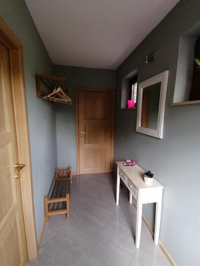 L'Atelier D'Arthur - Gite Chaleureux Avec Jacuzzi. Tenneville Exterior photo